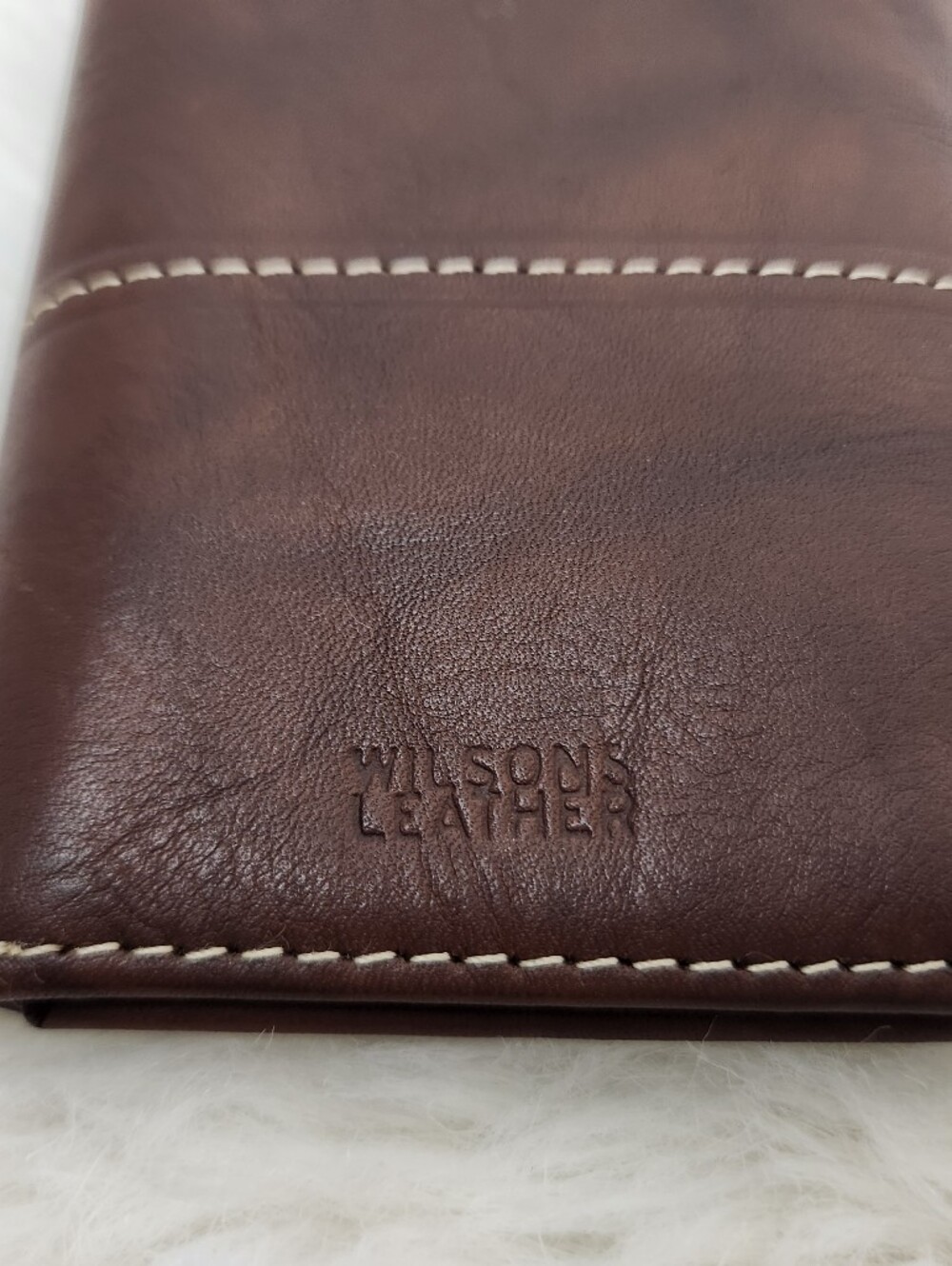 Wilson's Leather Mens Trifold Pocket Wallet - Picture 2 of 6